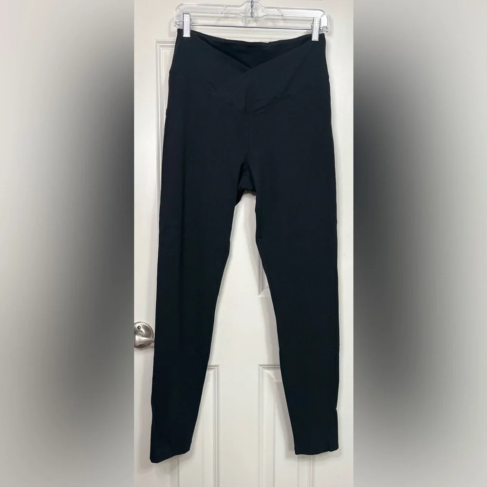 Victoria’s Secret PINK Asymmetrical Leggings